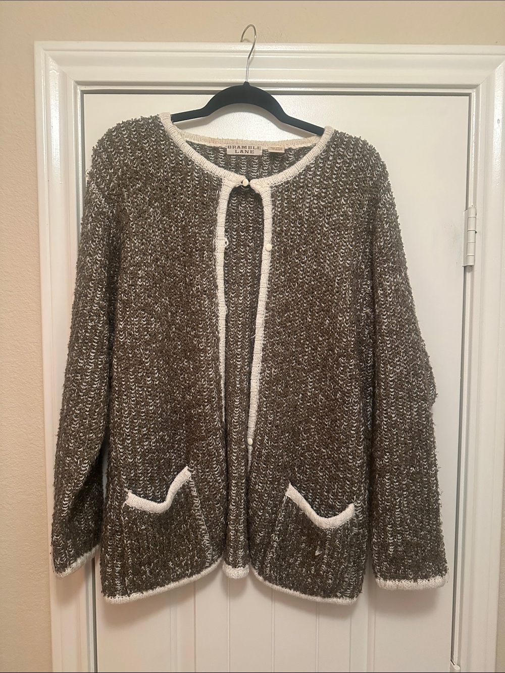 Textured Bouclé Cardigan with Contrast Trim - Taupe/Cream